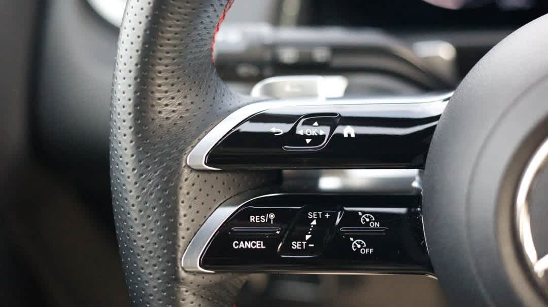 Thumbnail: 2025 Mercedes-Benz GLB - 23