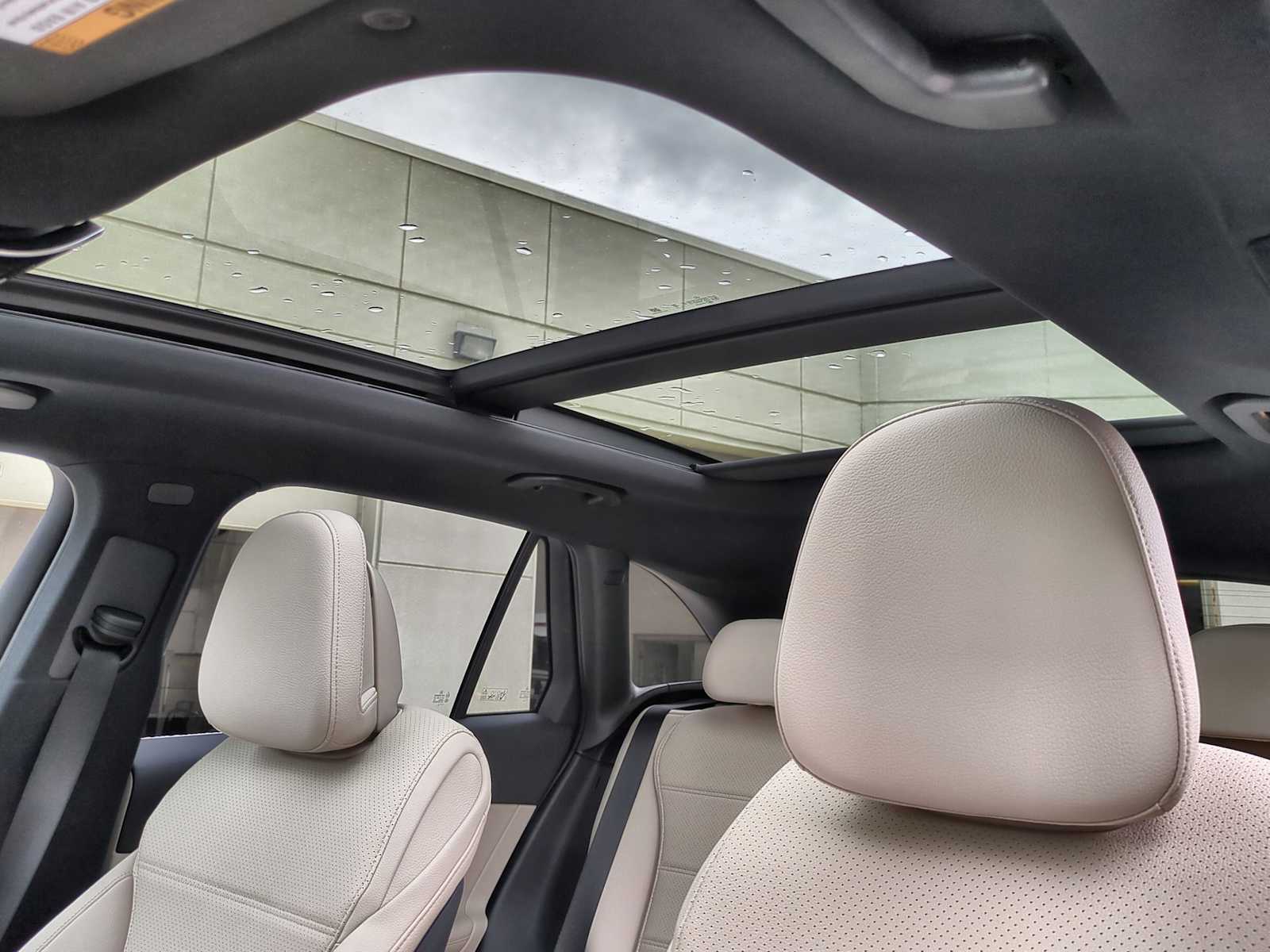 Thumbnail: 2025 Mercedes-Benz GLC - 20