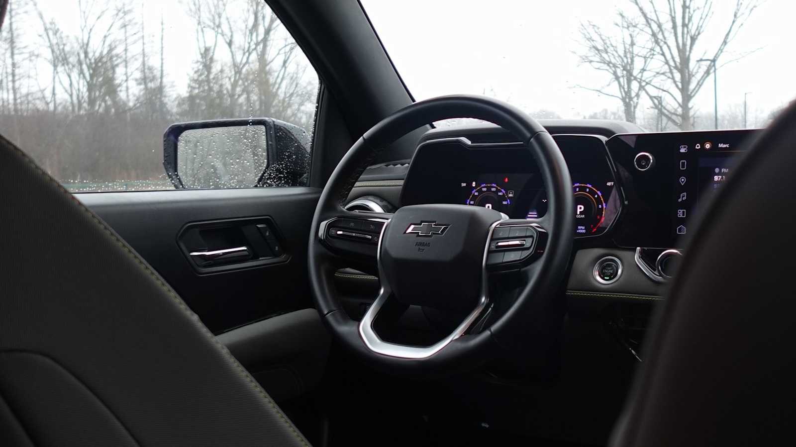 Thumbnail: 2024 Chevrolet Colorado - 38