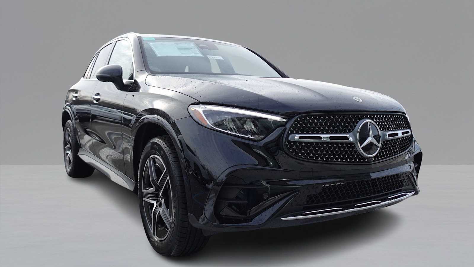 Thumbnail: 2026 Mercedes-Benz GLC - 3