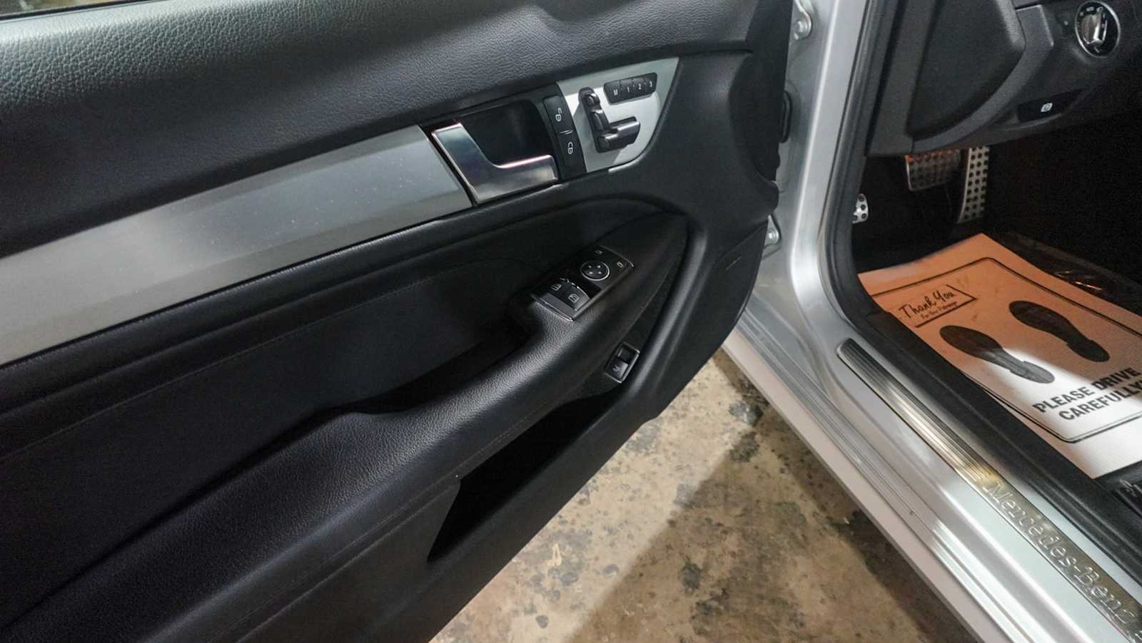 Thumbnail: 2015 Mercedes-Benz C-Class - 19