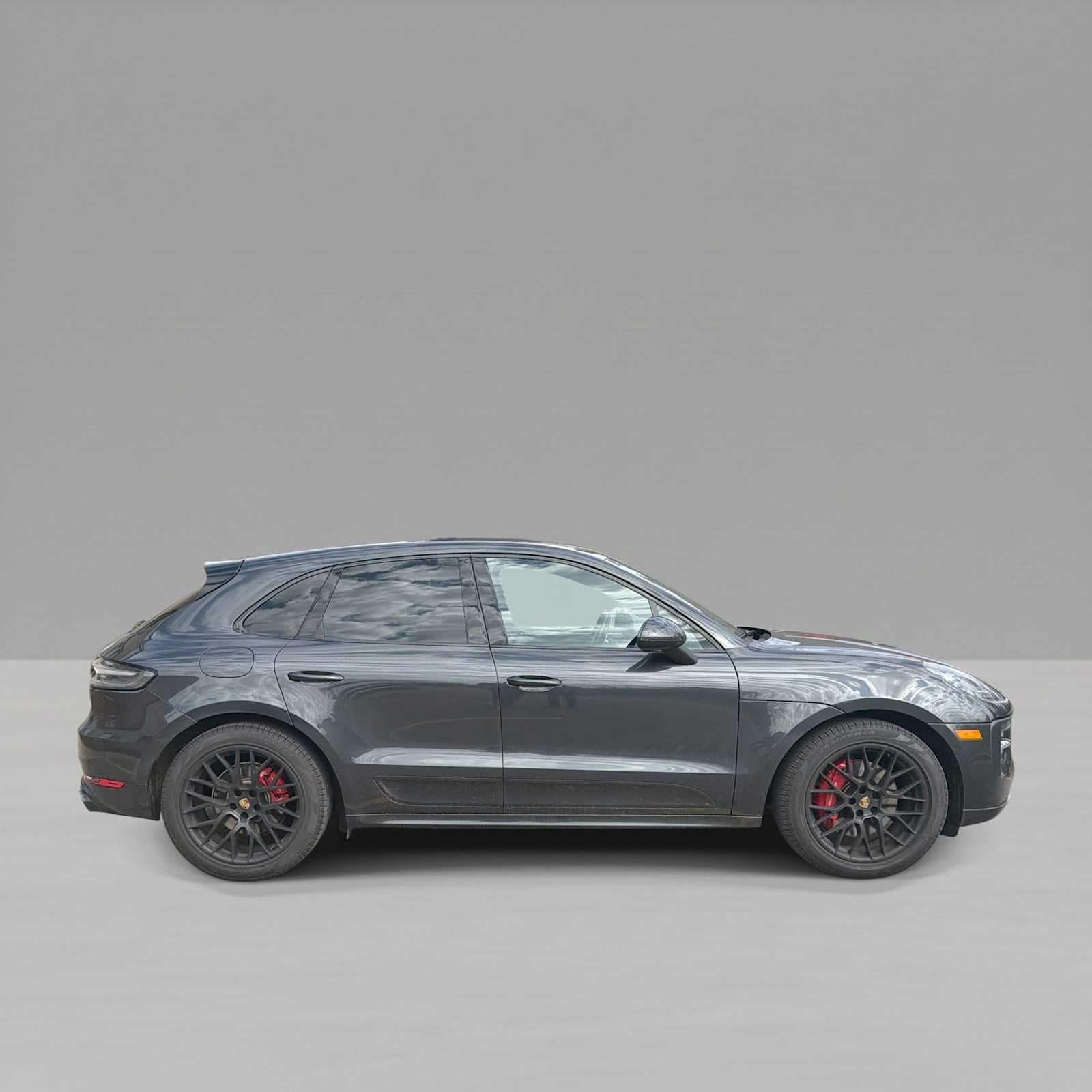 Thumbnail: 2021 Porsche Macan - 9