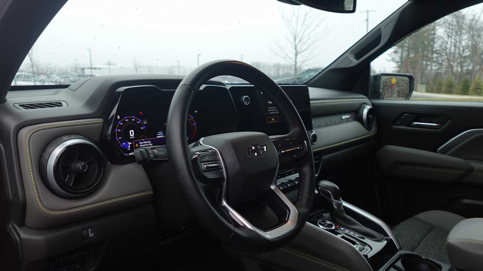 Thumbnail: 2024 Chevrolet Colorado - 26