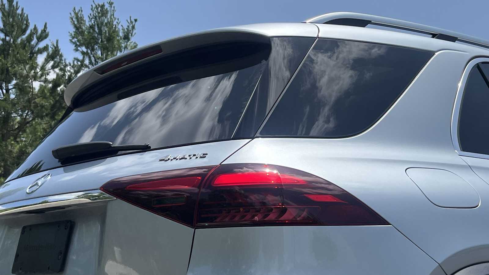 Thumbnail: 2025 Mercedes-Benz GLE - 20