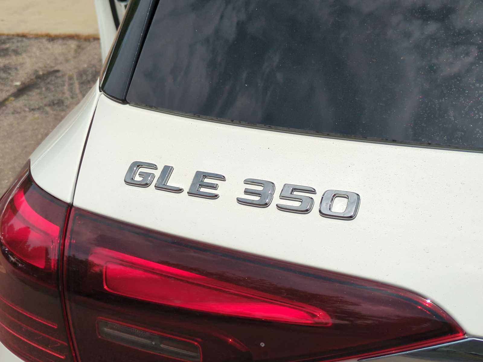 Thumbnail: 2026 Mercedes-Benz GLE - 13