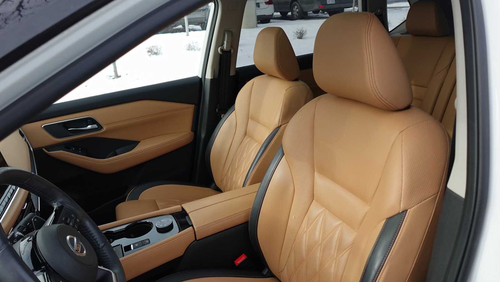 Thumbnail: 2021 Nissan Rogue - 32