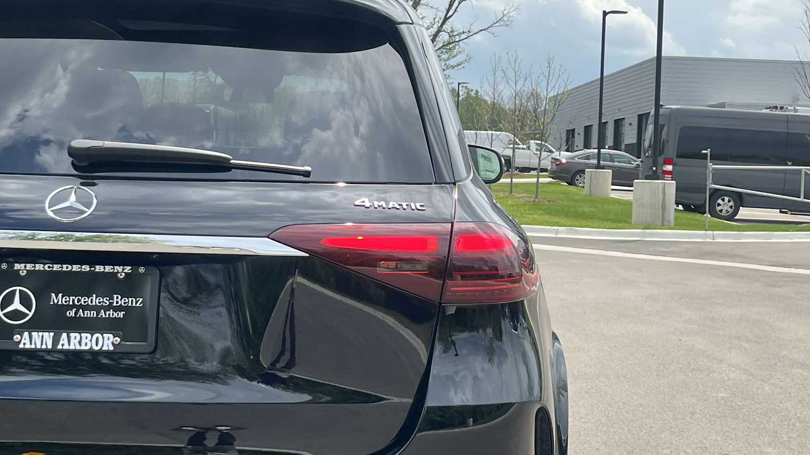 Thumbnail: 2026 Mercedes-Benz GLE - 20