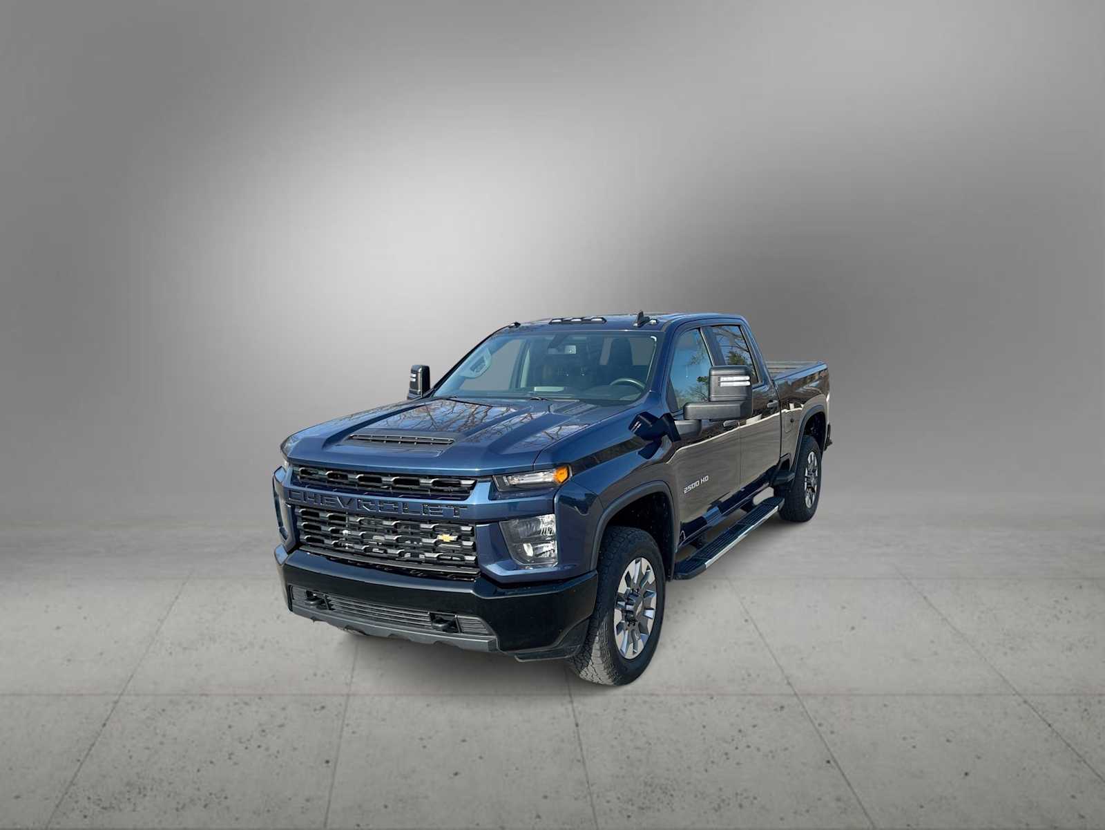 Thumbnail: 2022 Chevrolet Silverado 2500 - 1