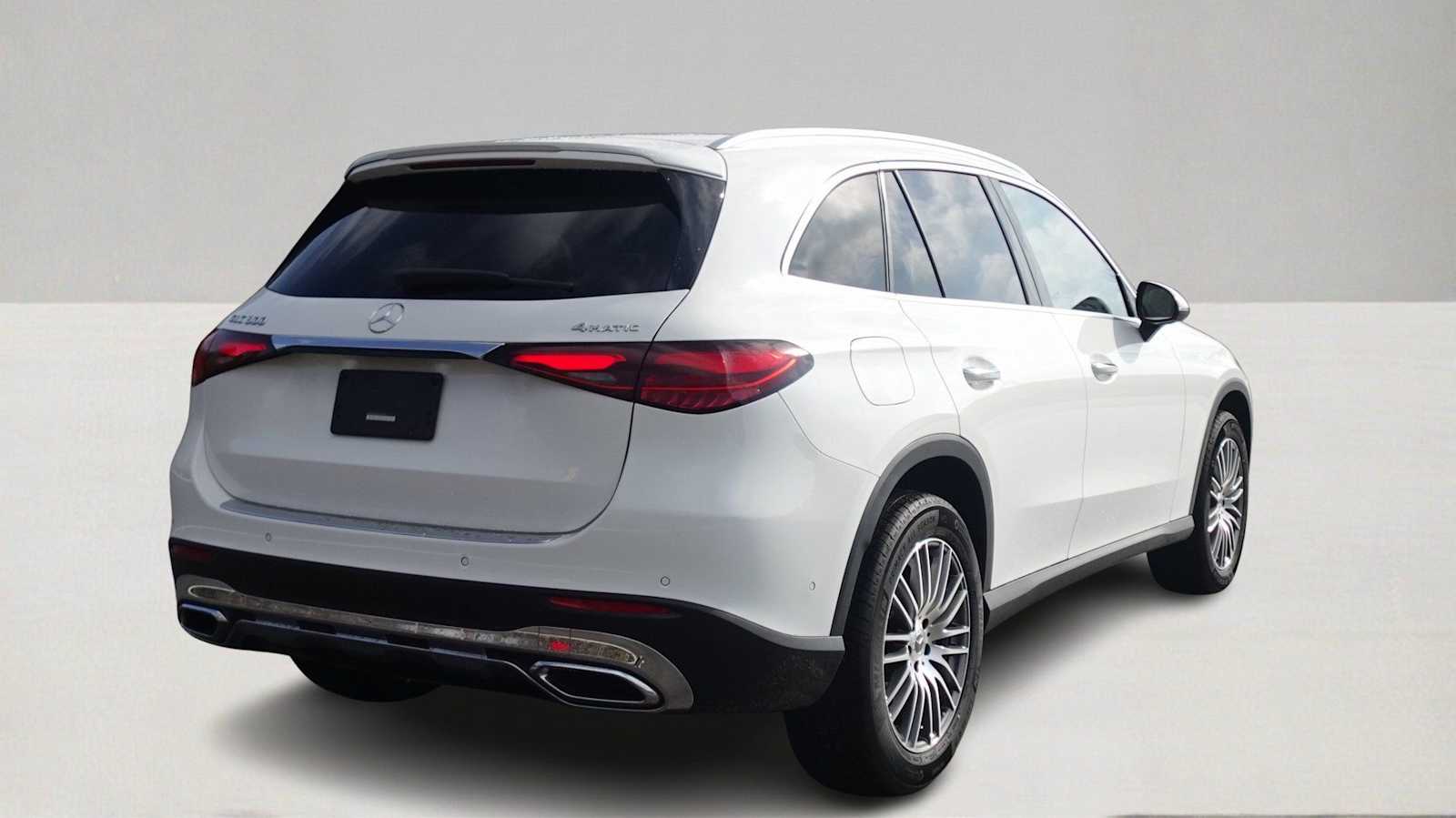 Thumbnail: 2026 Mercedes-Benz GLC - 5