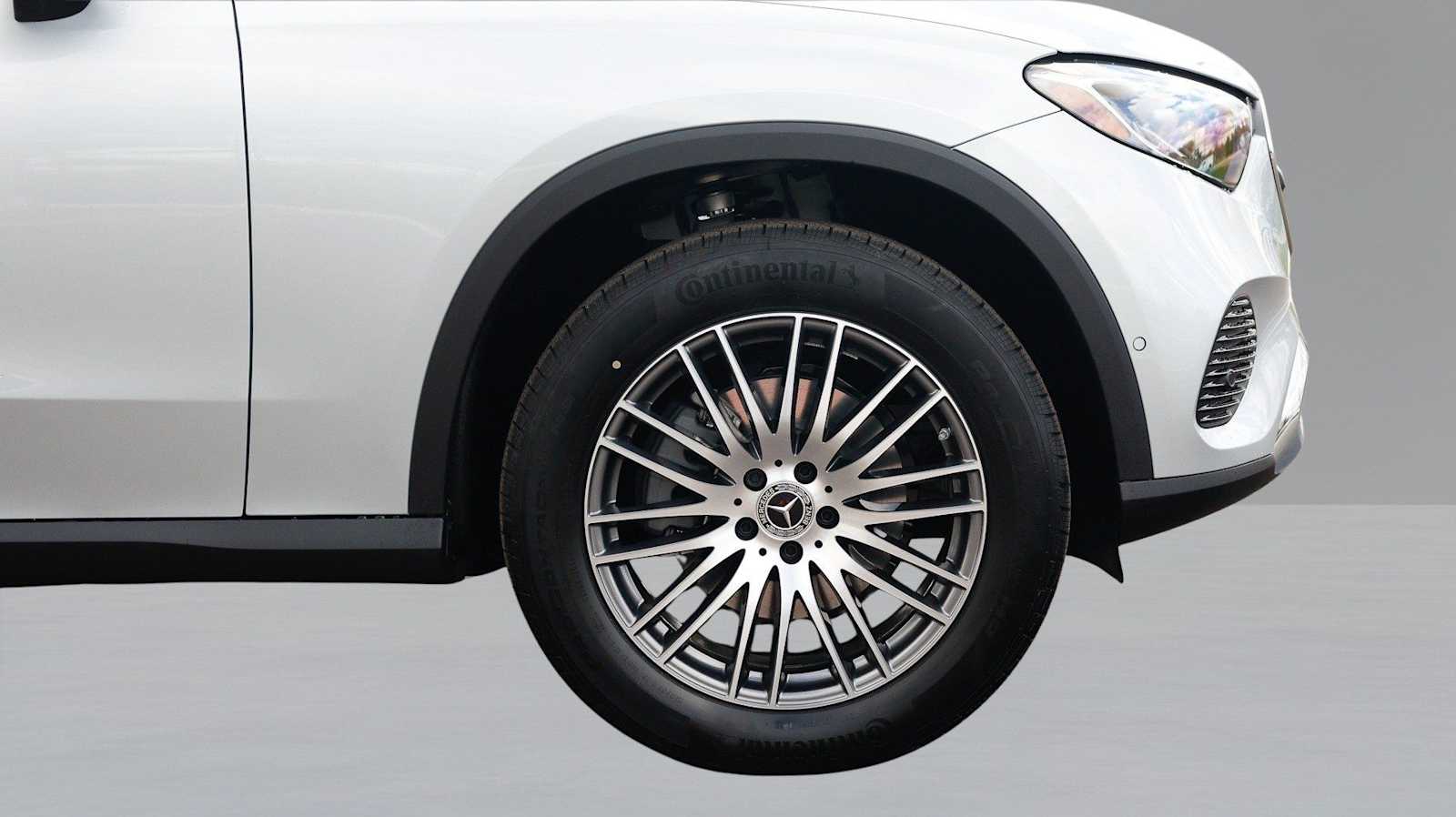 Thumbnail: 2026 Mercedes-Benz GLC - 13