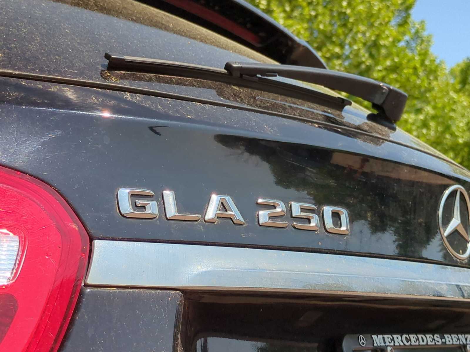 Thumbnail: 2015 Mercedes-Benz GLA - 13