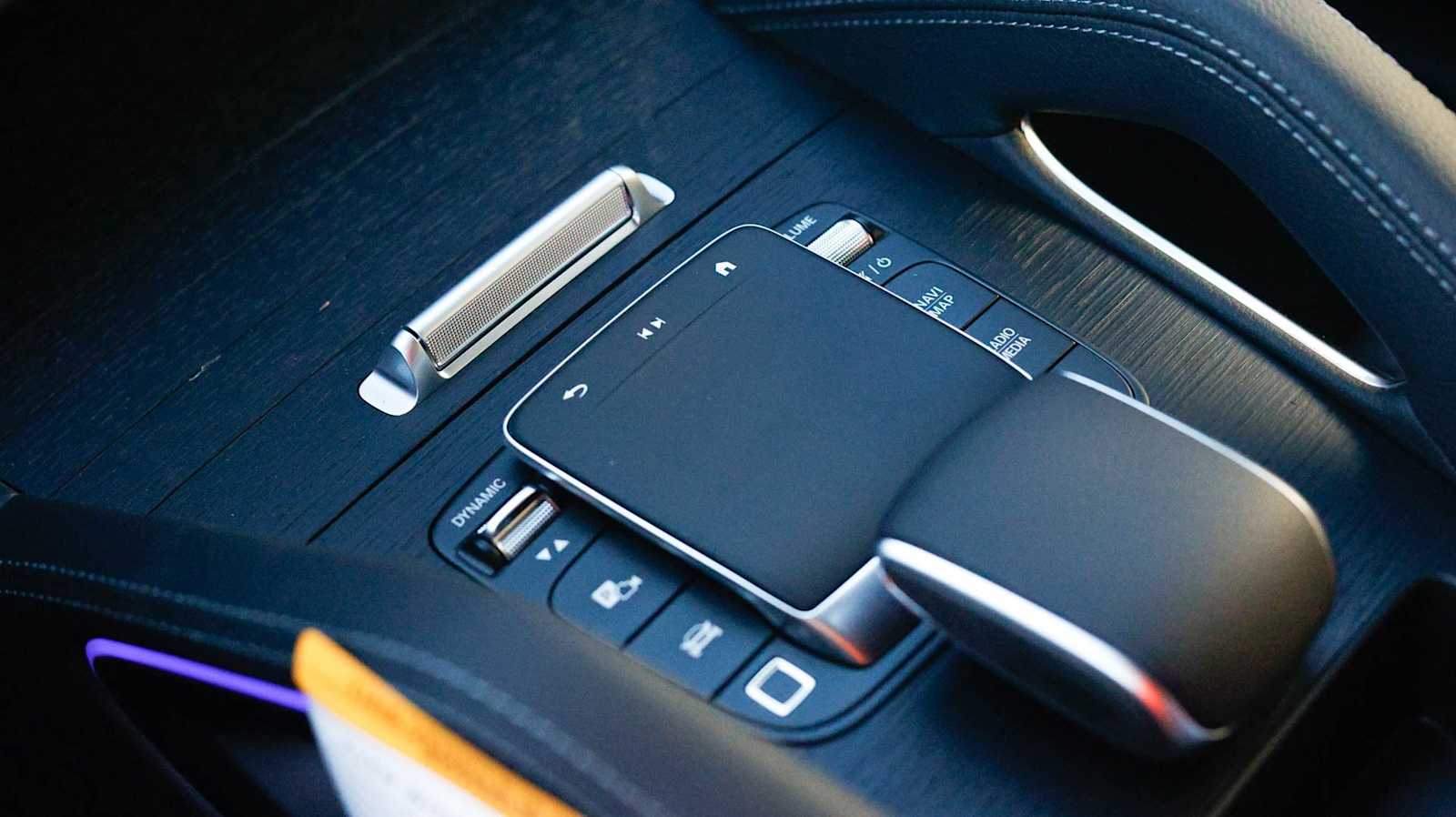 Thumbnail: 2026 Mercedes-Benz GLE - 25