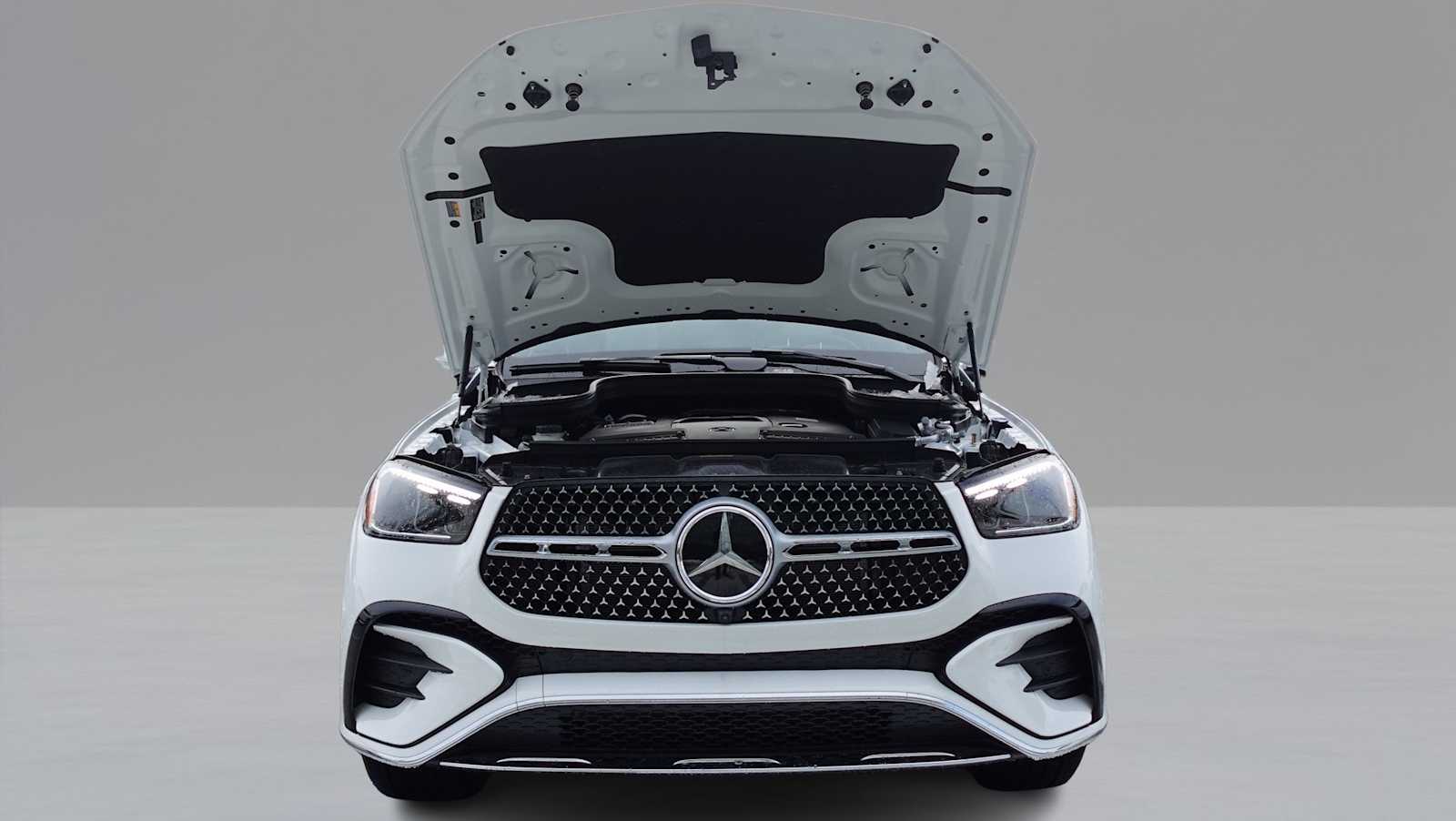 Thumbnail: 2026 Mercedes-Benz GLE - 9