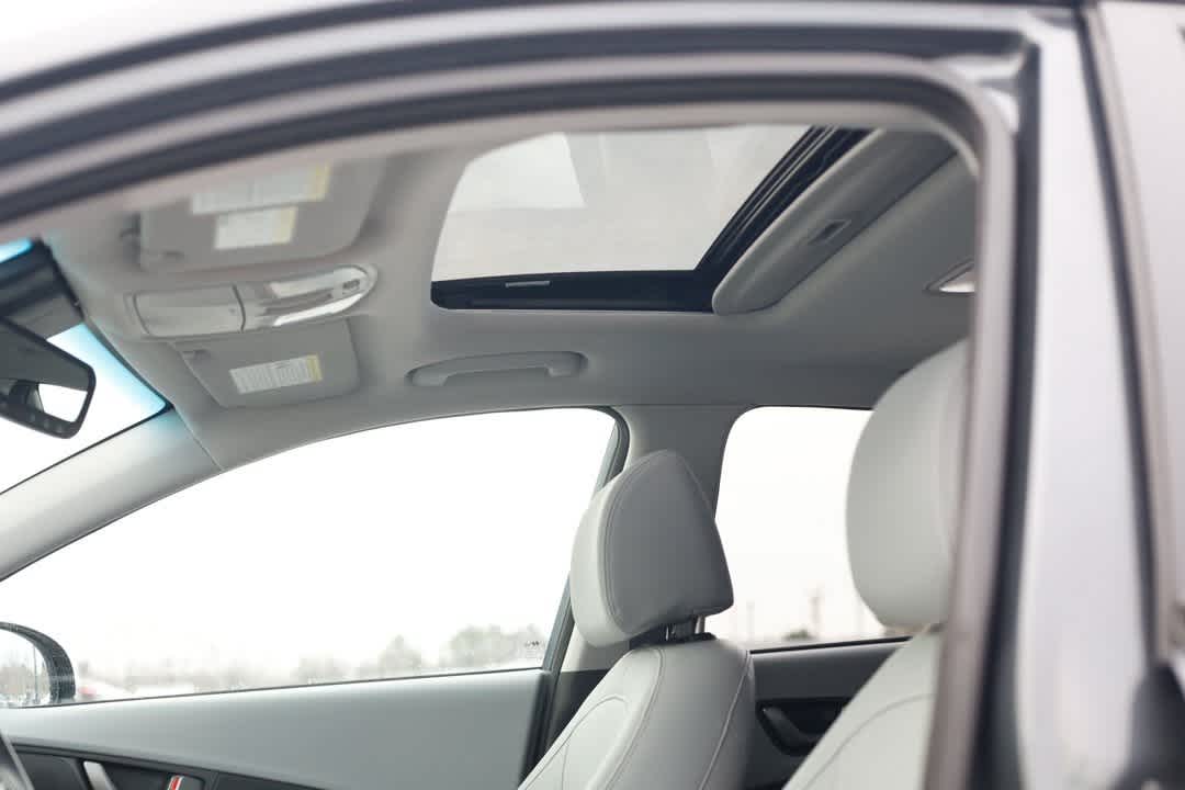 Thumbnail: 2021 Hyundai Kona - 12