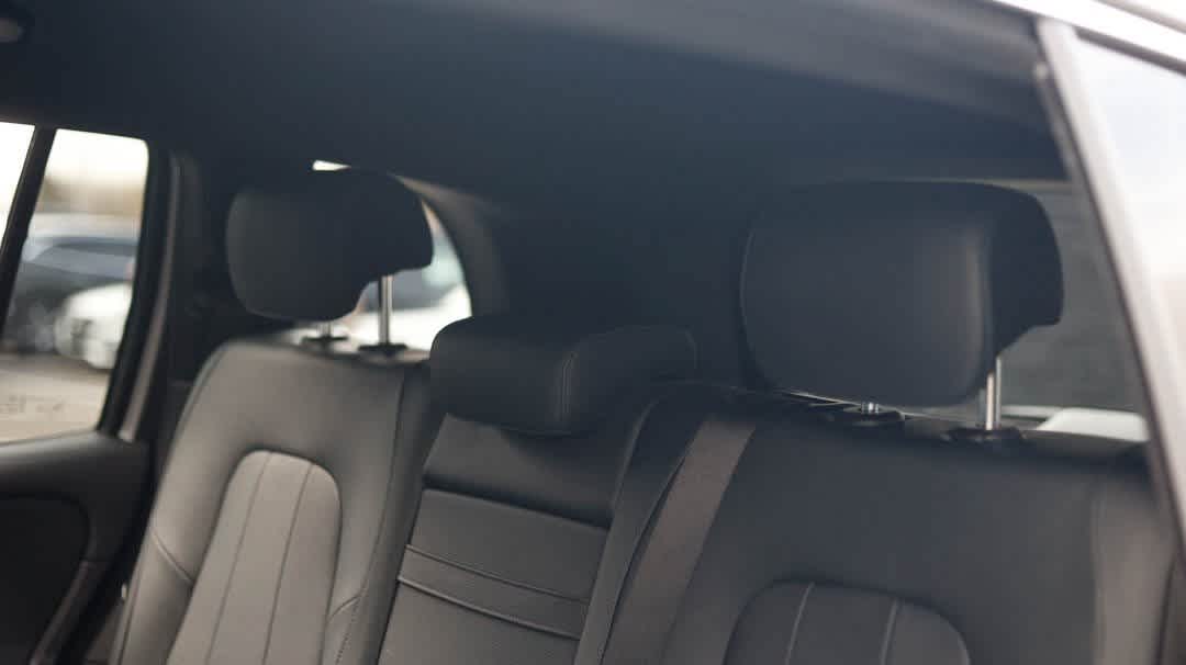 Thumbnail: 2023 Mercedes-Benz EQB - 26