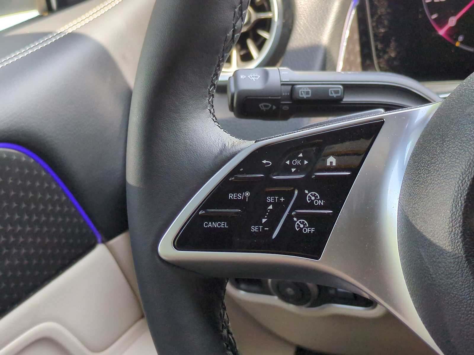 Thumbnail: 2025 Mercedes-Benz GLB - 24