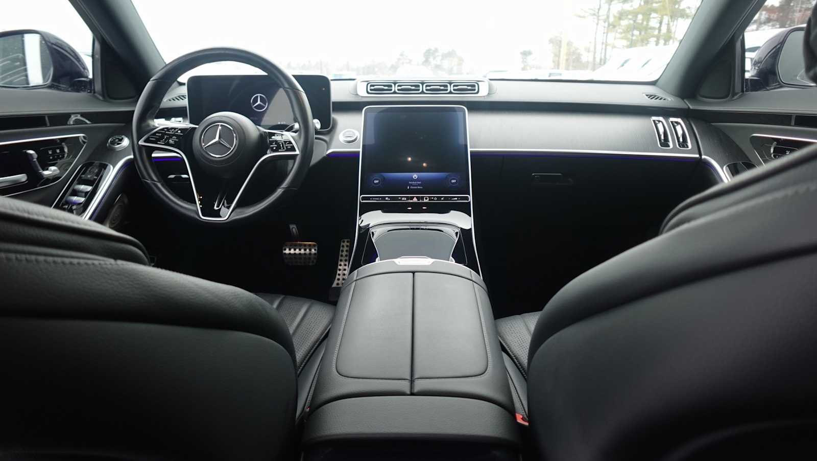 Thumbnail: 2022 Mercedes-Benz S-Class - 28