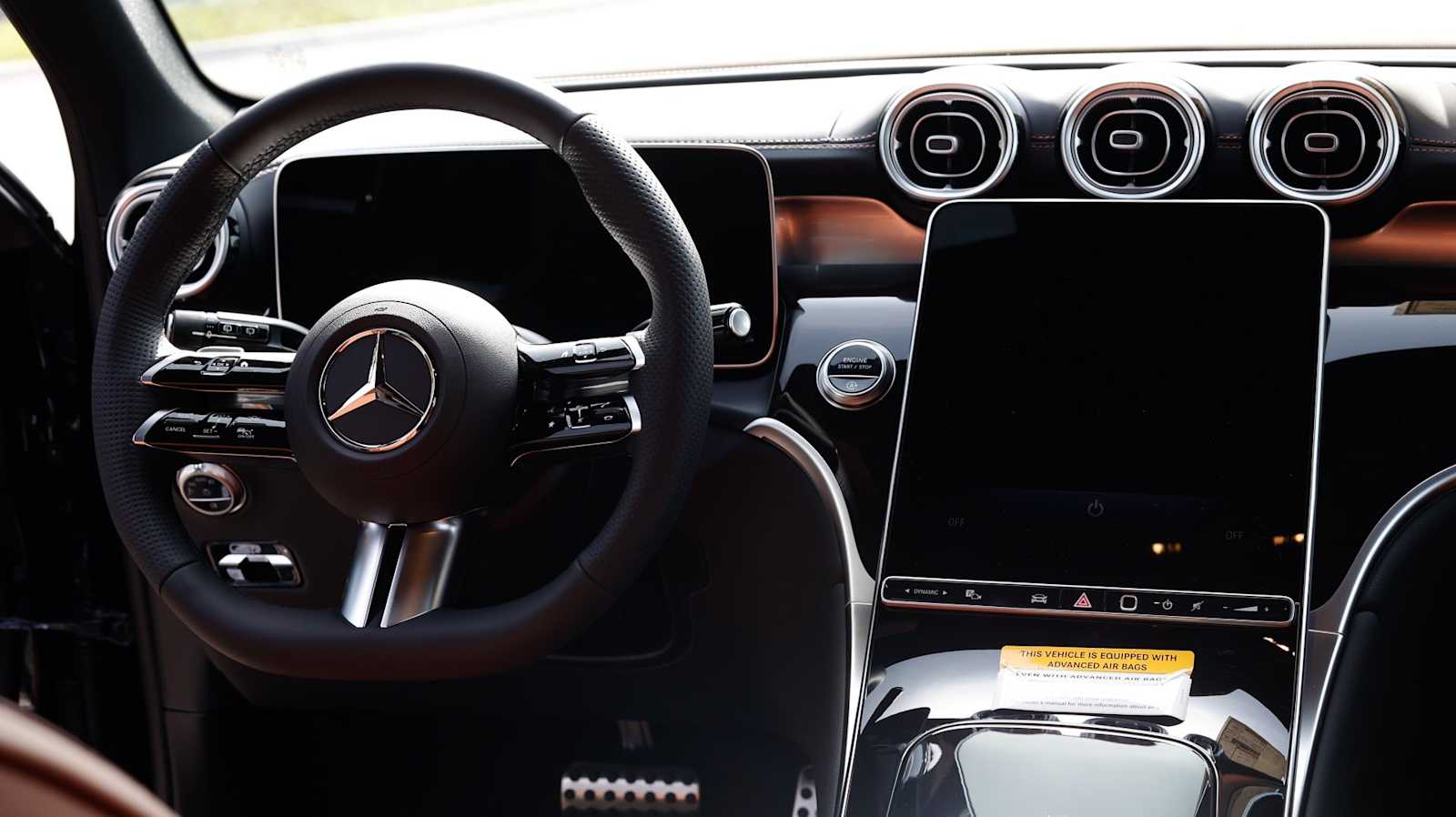 Thumbnail: 2026 Mercedes-Benz GLC - 22