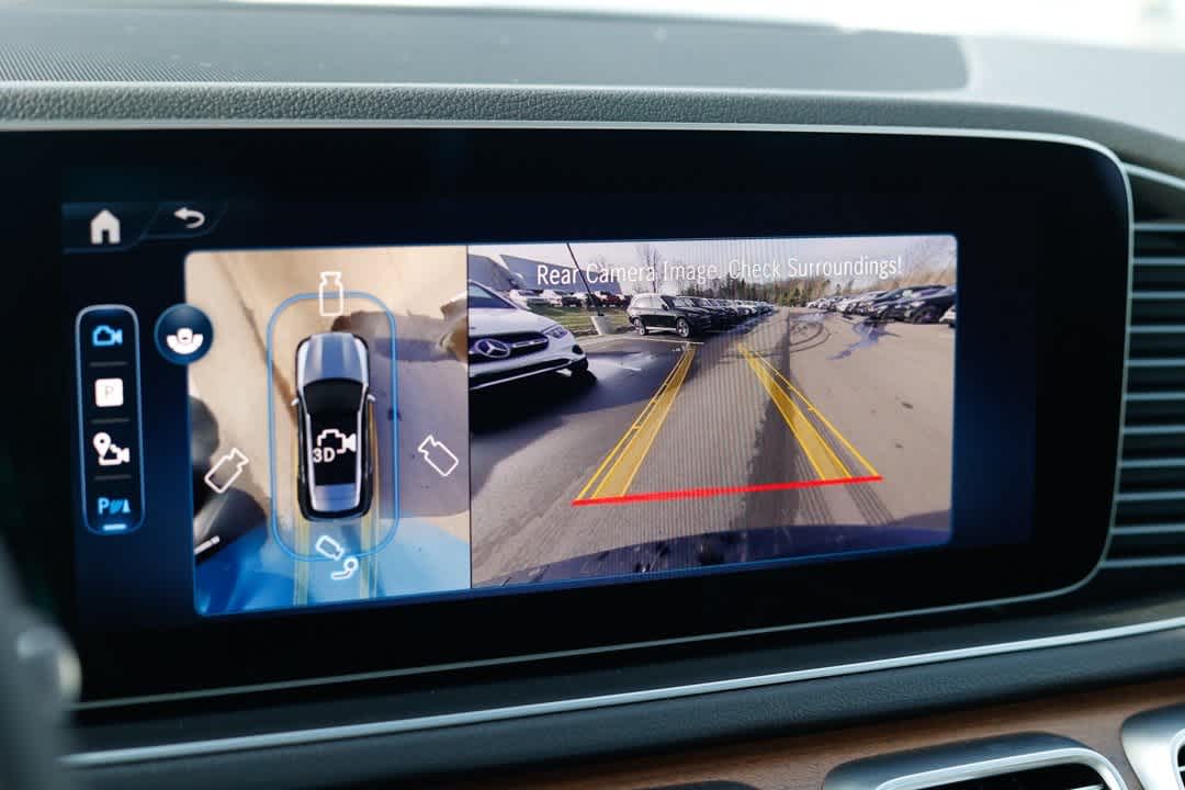 Thumbnail: 2026 Mercedes-Benz GLE - 34