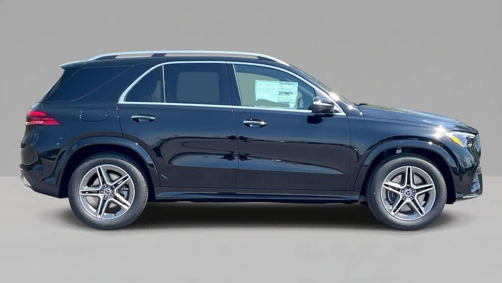 Thumbnail: 2026 Mercedes-Benz GLE - 9