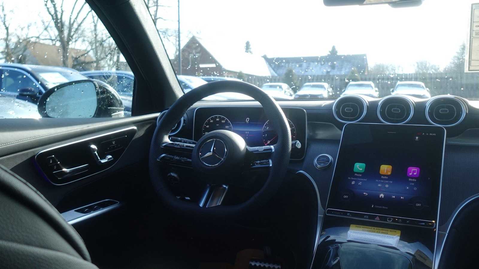 Thumbnail: 2026 Mercedes-Benz GLC - 41