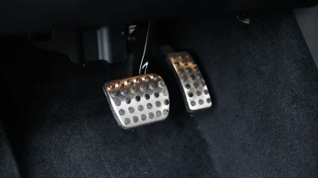 Thumbnail: 2025 Mercedes-Benz GLB - 33