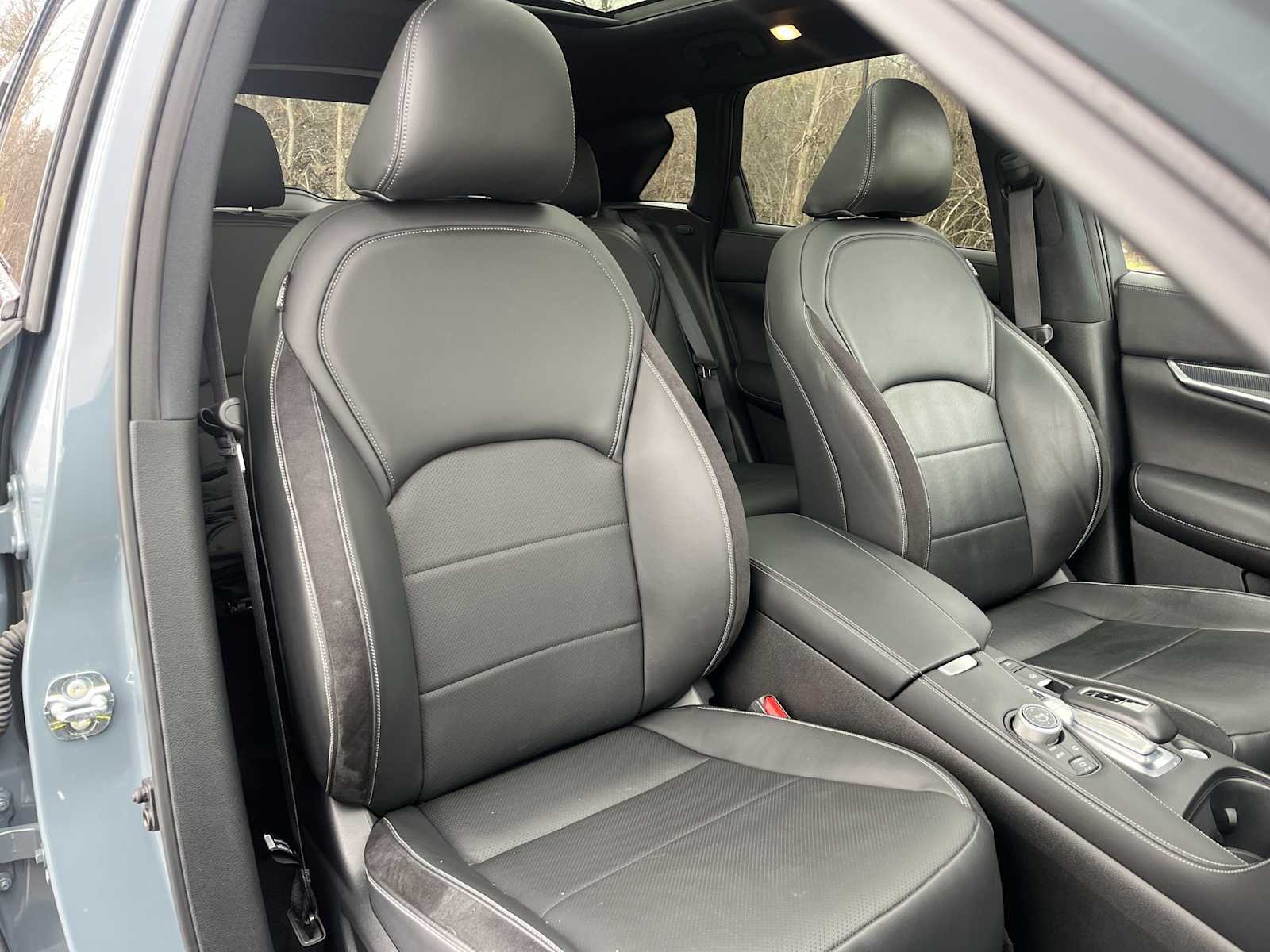 Thumbnail: 2023 INFINITI QX50 - 30