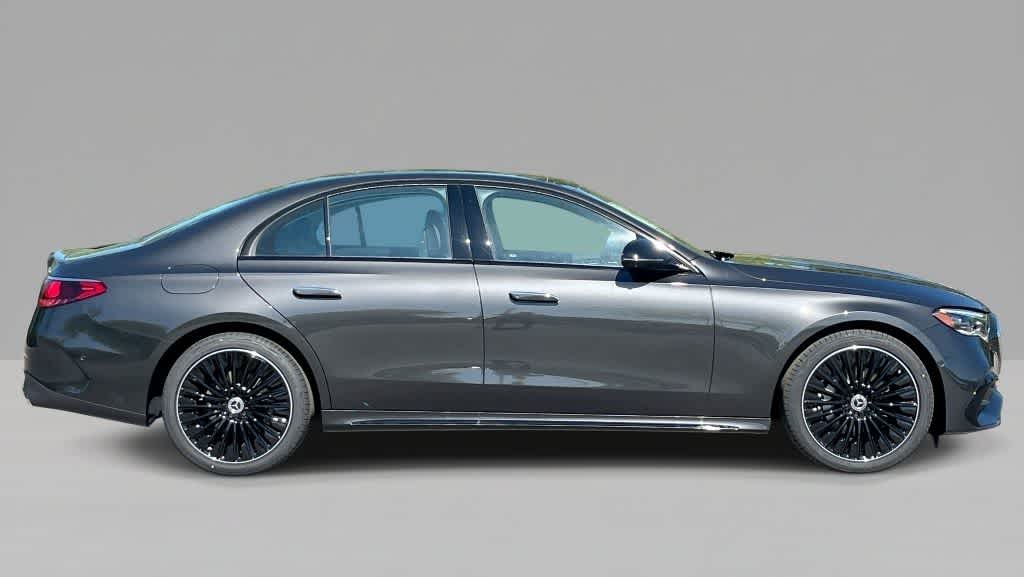 Thumbnail: 2026 Mercedes-Benz E-Class - 7