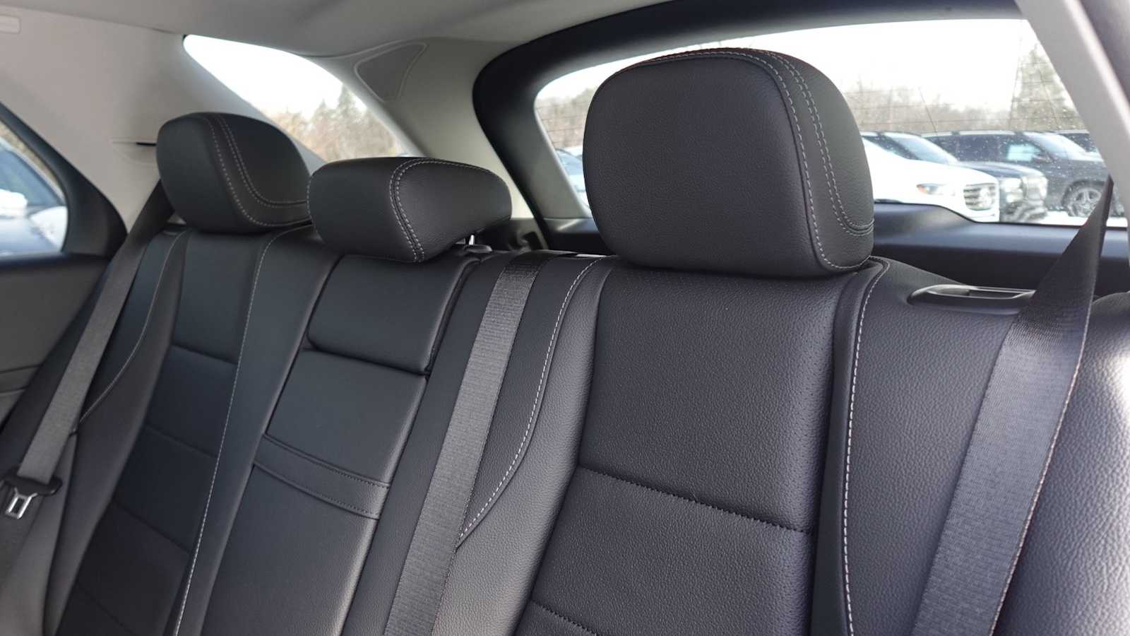 Thumbnail: 2026 Mercedes-Benz GLE - 28