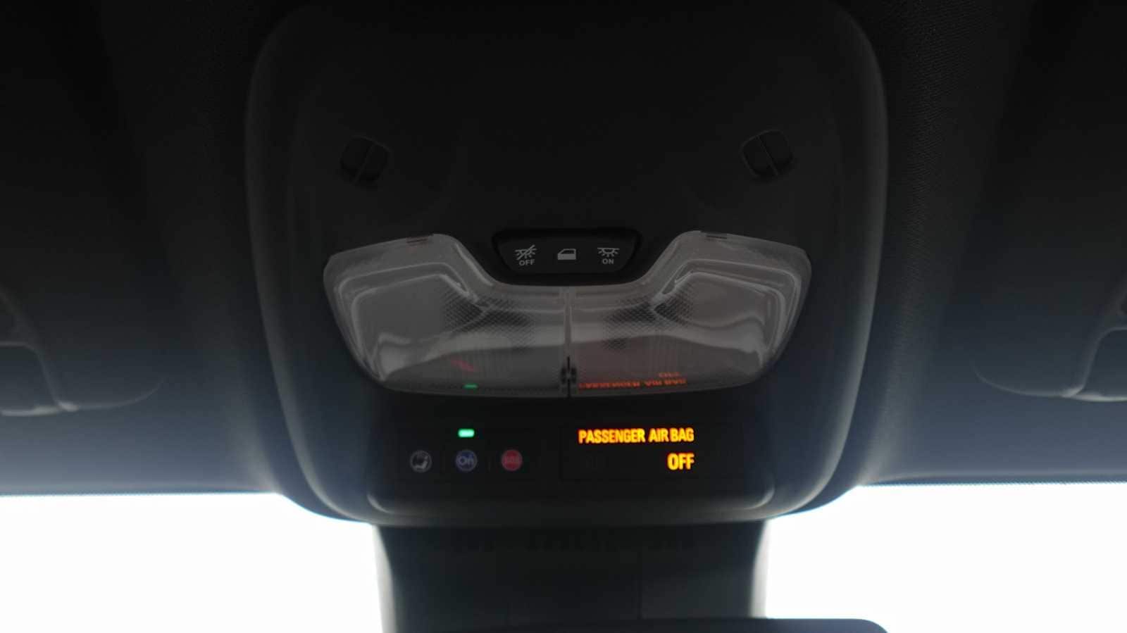 Thumbnail: 2024 Chevrolet Colorado - 33