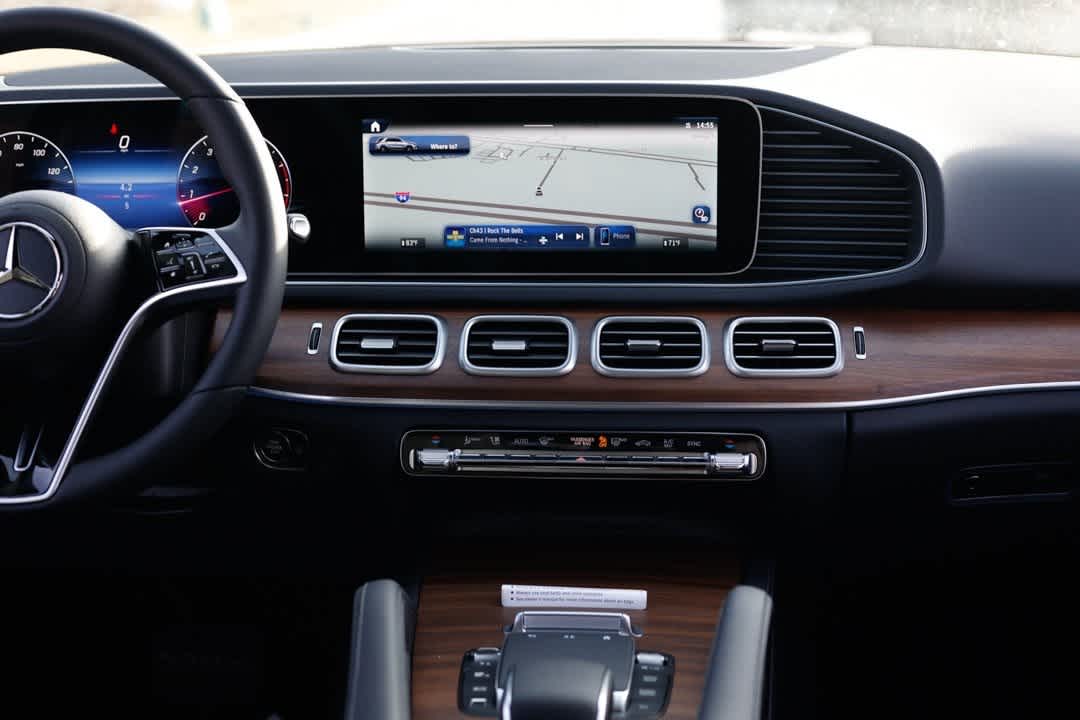 Thumbnail: 2026 Mercedes-Benz GLE - 16