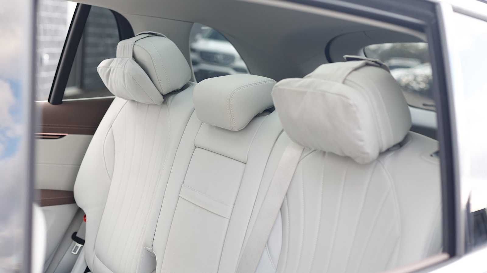 Thumbnail: 2023 Mercedes-Benz EQS - 23