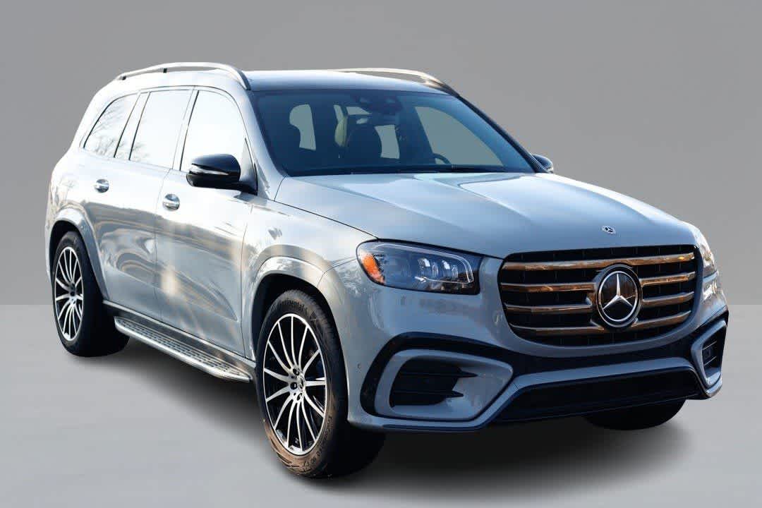 Thumbnail: 2026 Mercedes-Benz GLS - 3