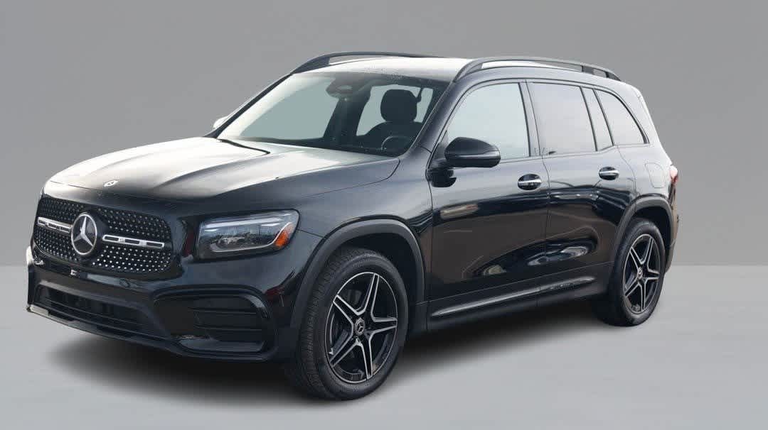 Thumbnail: 2025 Mercedes-Benz GLB - 1