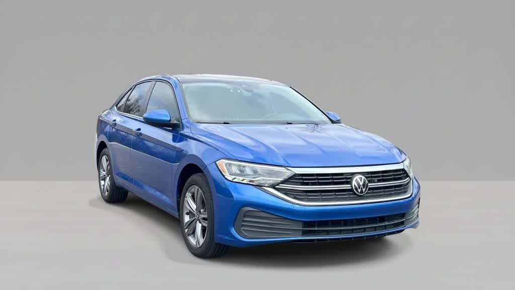 Thumbnail: 2023 Volkswagen Jetta - 2