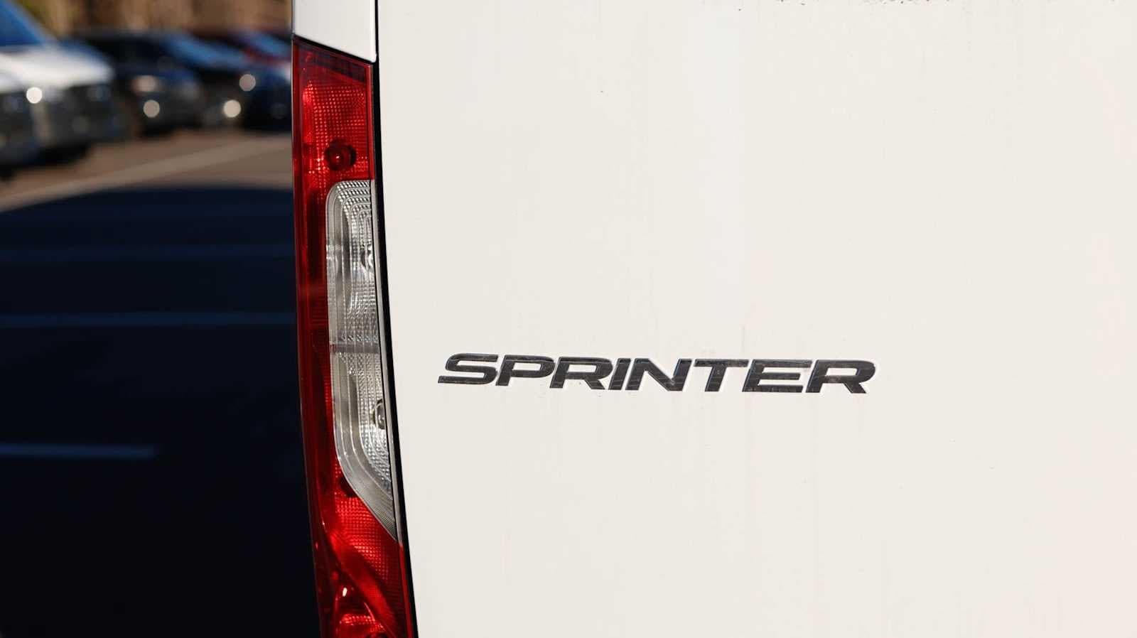 Thumbnail: 2026 Mercedes-Benz Sprinter - 14