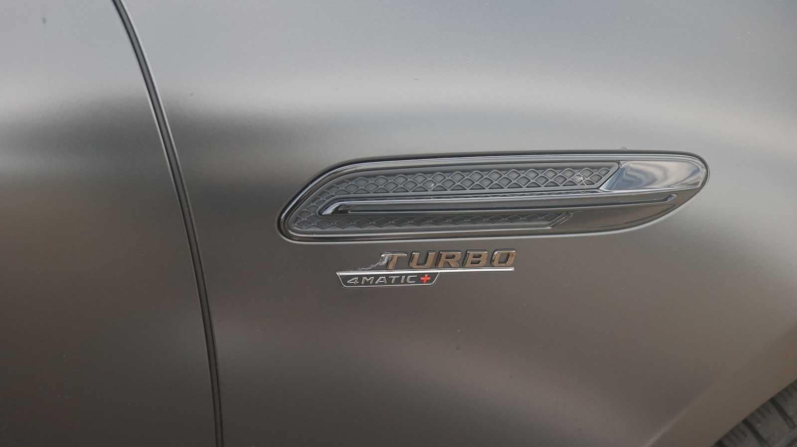 Thumbnail: 2023 Mercedes-Benz AMG GT - 13