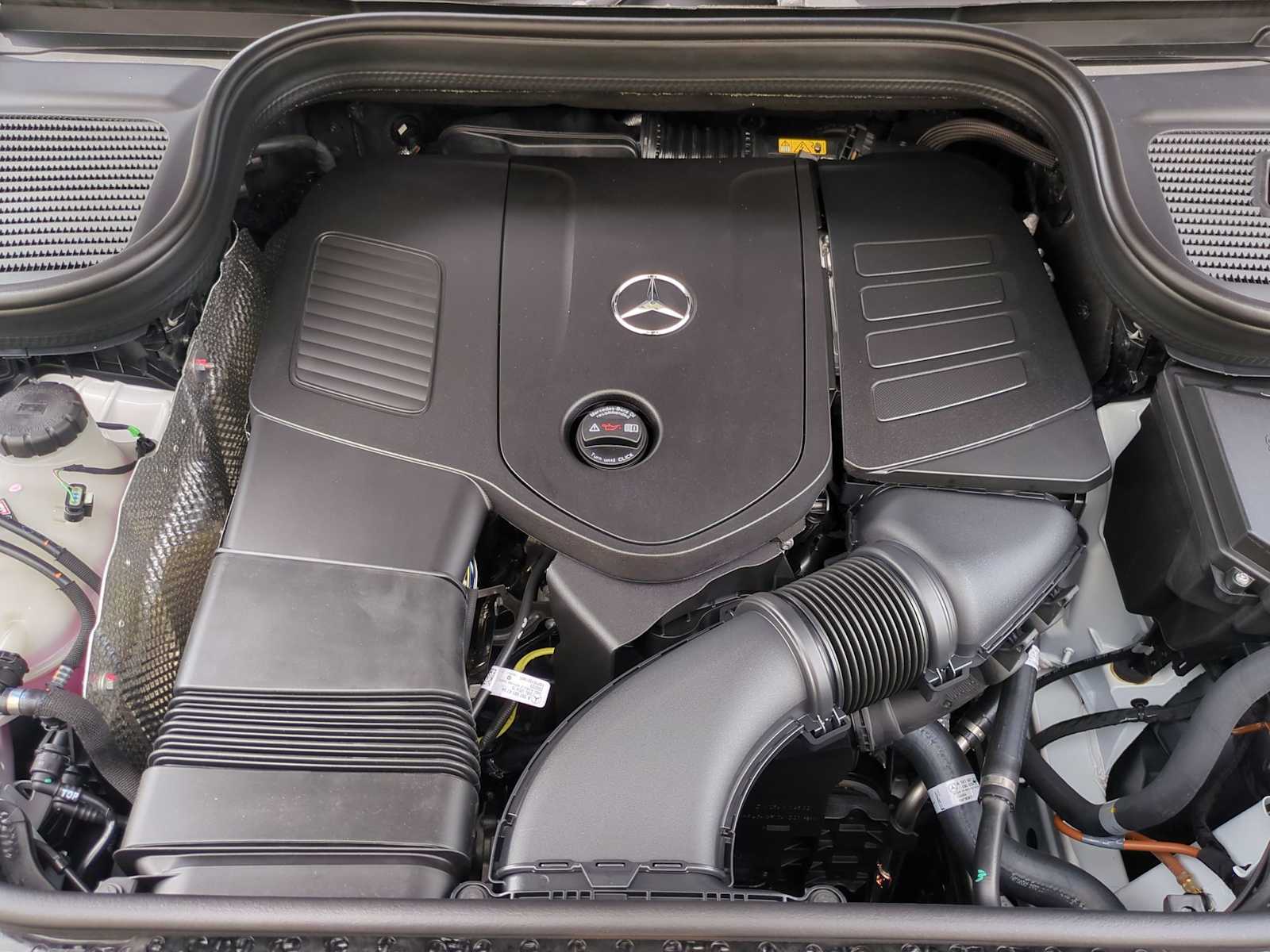 Thumbnail: 2026 Mercedes-Benz GLE - 15