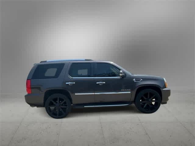 Thumbnail: 2011 Cadillac Escalade - 9