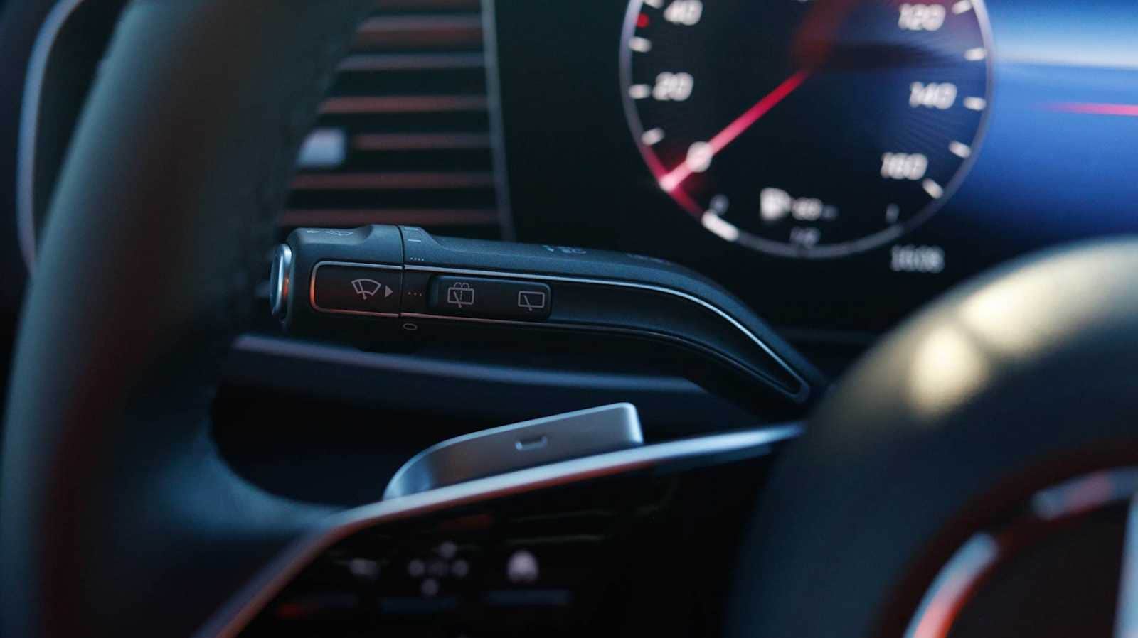 Thumbnail: 2026 Mercedes-Benz GLE - 19