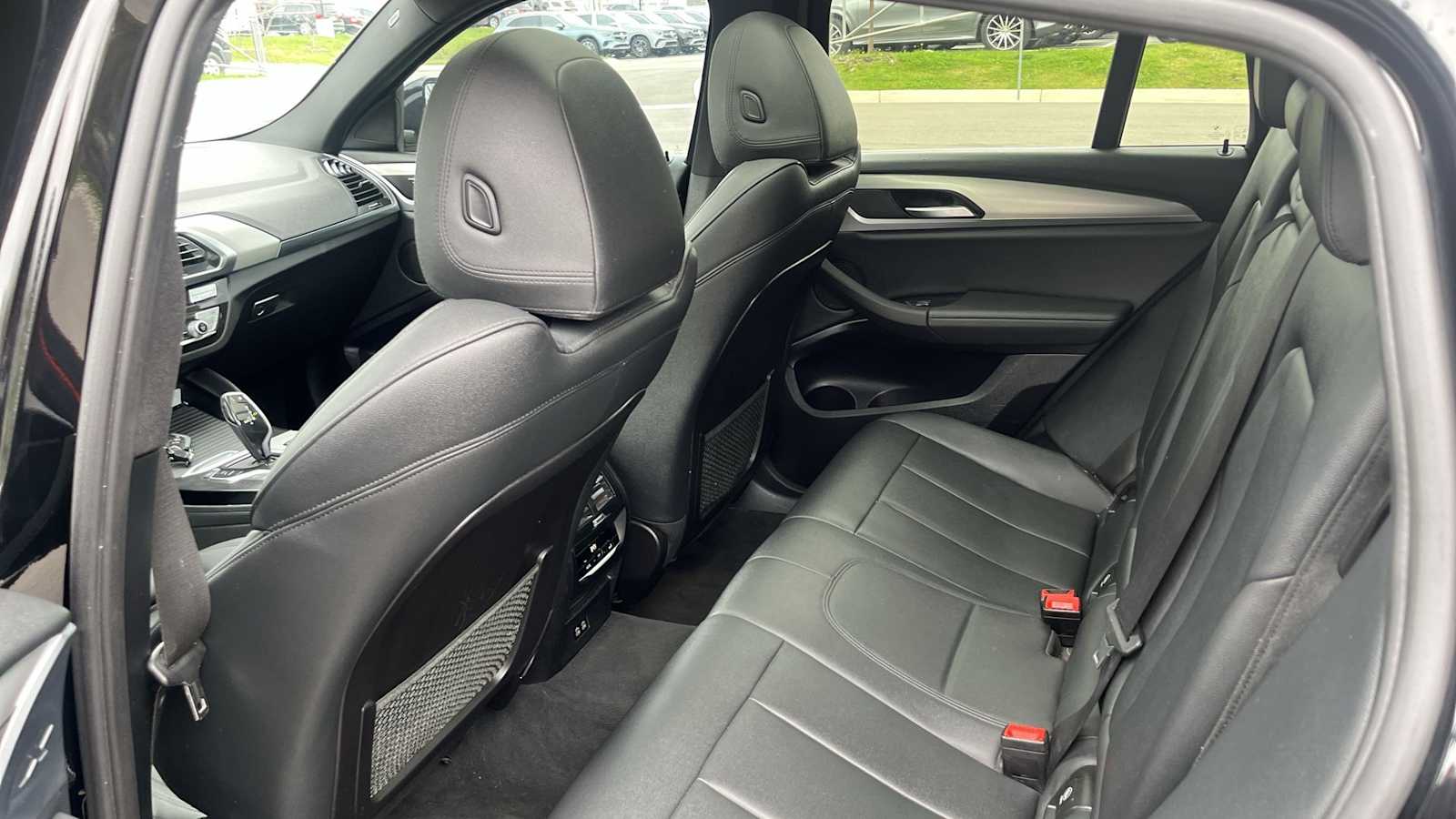 Thumbnail: 2020 BMW X4 - 14