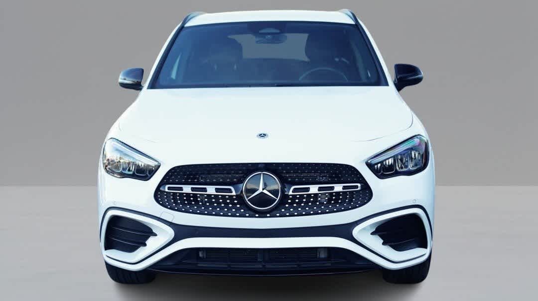 2025 Mercedes Benz GLA 250 4MATIC photo 2