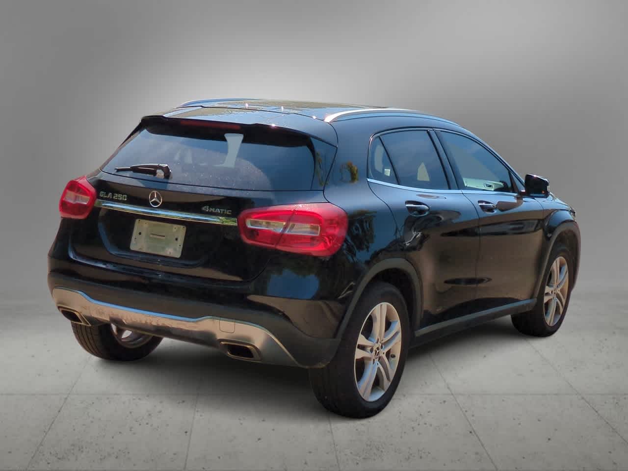Thumbnail: 2018 Mercedes-Benz GLA - 8