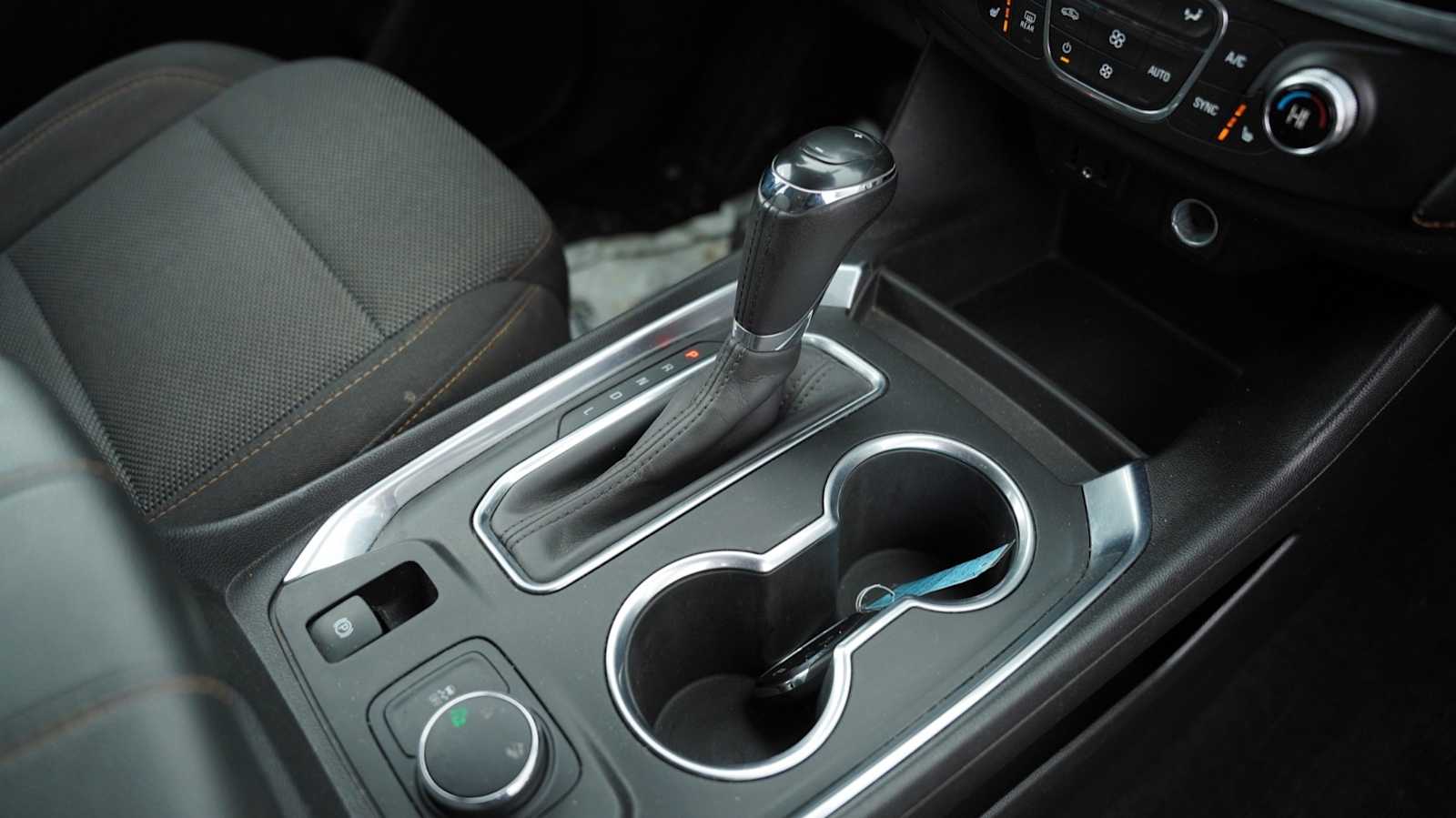 Thumbnail: 2019 Chevrolet Traverse - 17