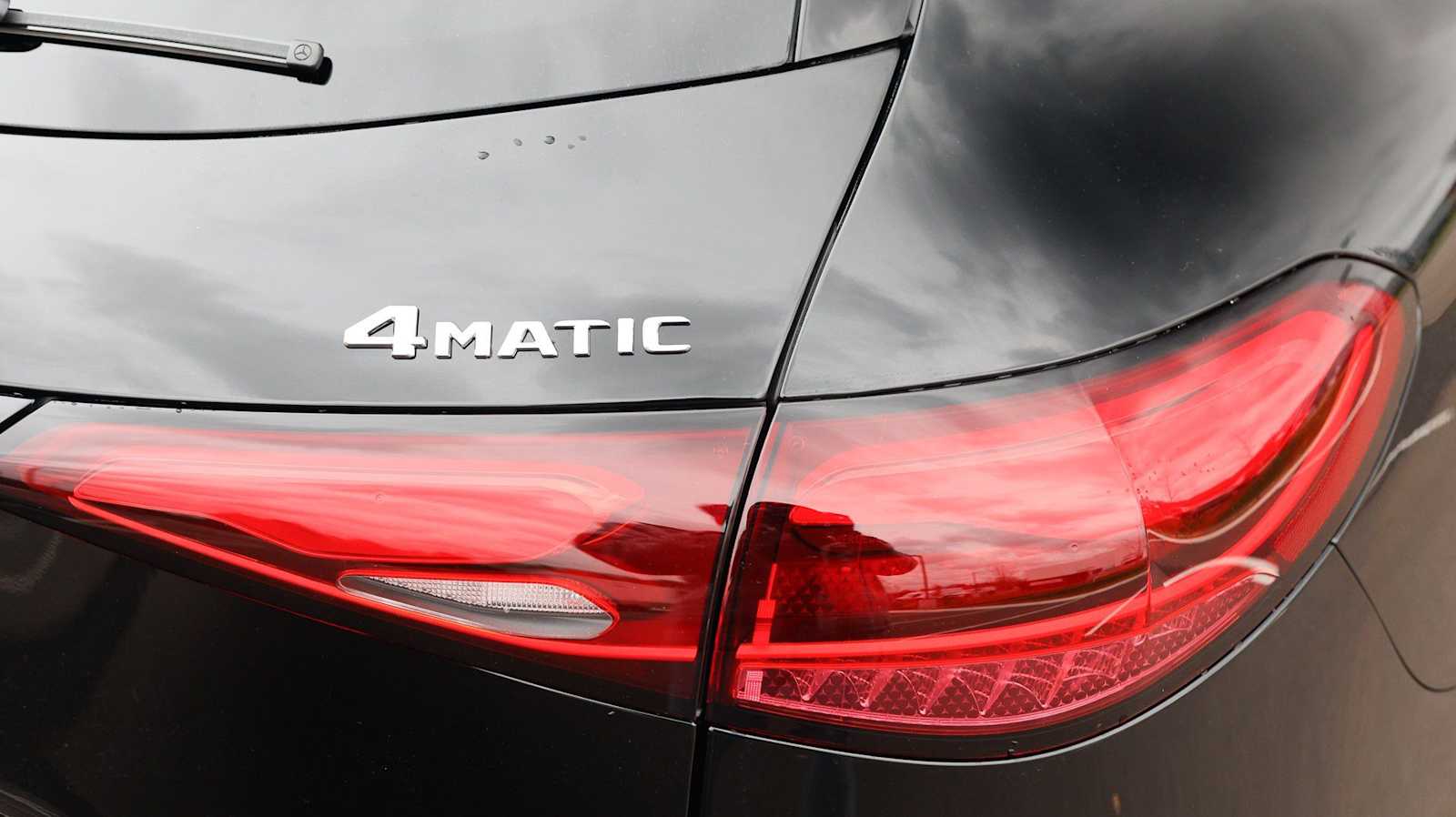 Thumbnail: 2026 Mercedes-Benz GLC - 11