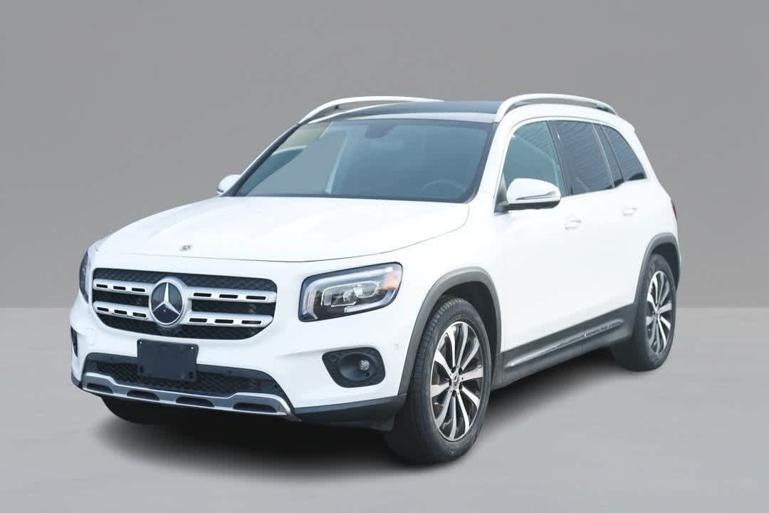 2022 Mercedes-Benz GLB Base's photo