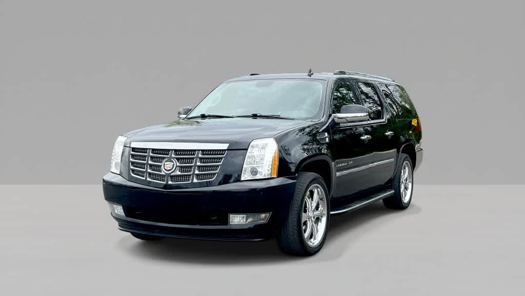2010 Cadillac Escalade ESV -
                  Ann Arbor, MI