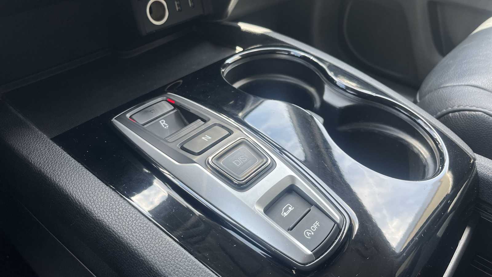 Thumbnail: 2017 Honda Pilot - 49
