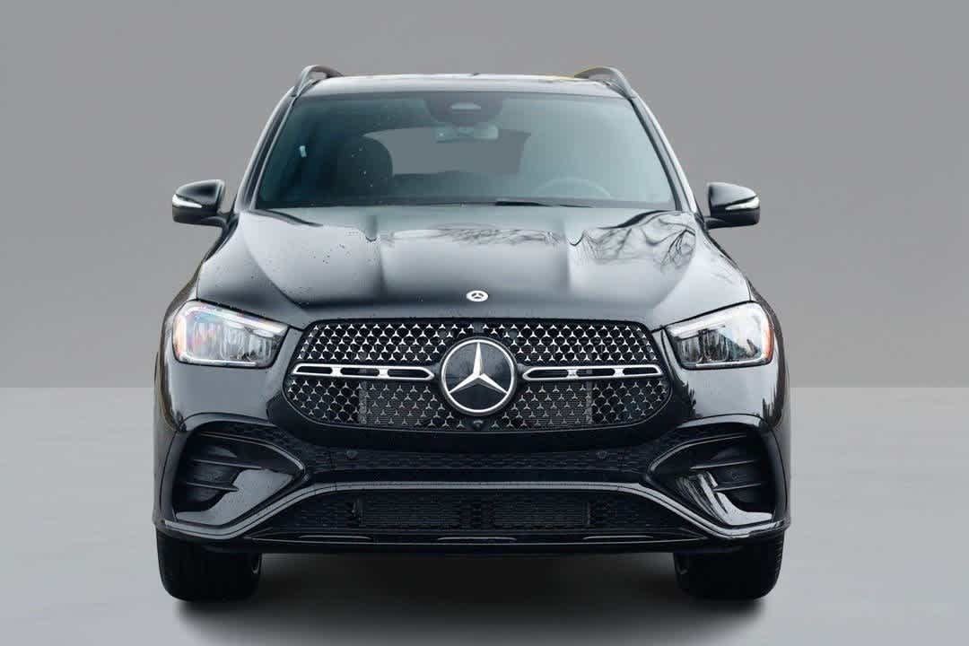 Thumbnail: 2026 Mercedes-Benz GLE - 2