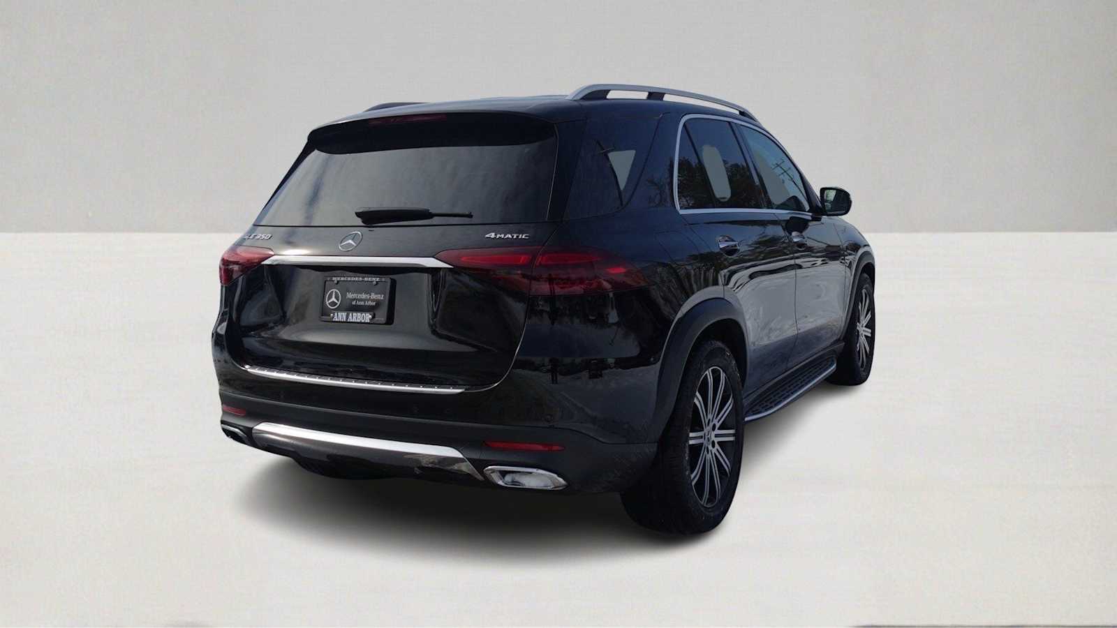 Thumbnail: 2026 Mercedes-Benz GLE - 5
